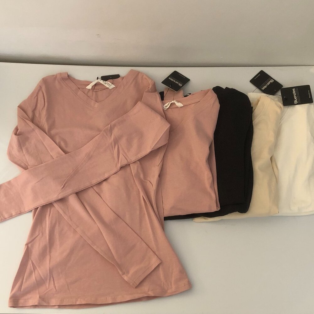 NWT BlueNotes 7-pack bundle of cotton v-neck long sleeve shirts - Size XS